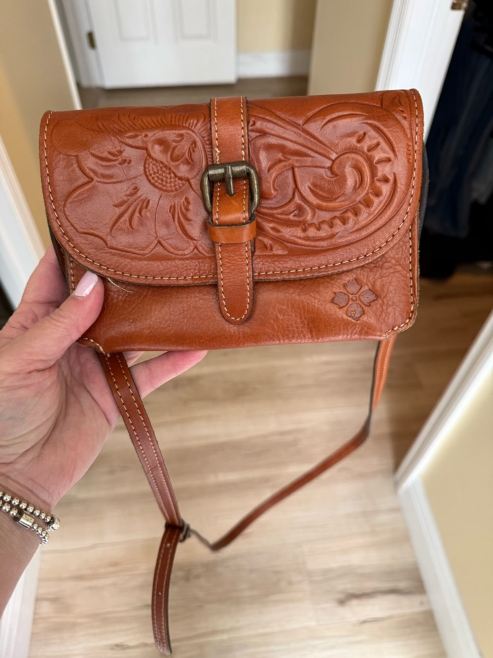 Patricia Nash Women's Embossed Leather Crossbody Bag - Tan